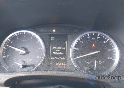 2019 Toyota Highlander Xle из США, поврежденный, VIN 5TDJZRFH1KS589443